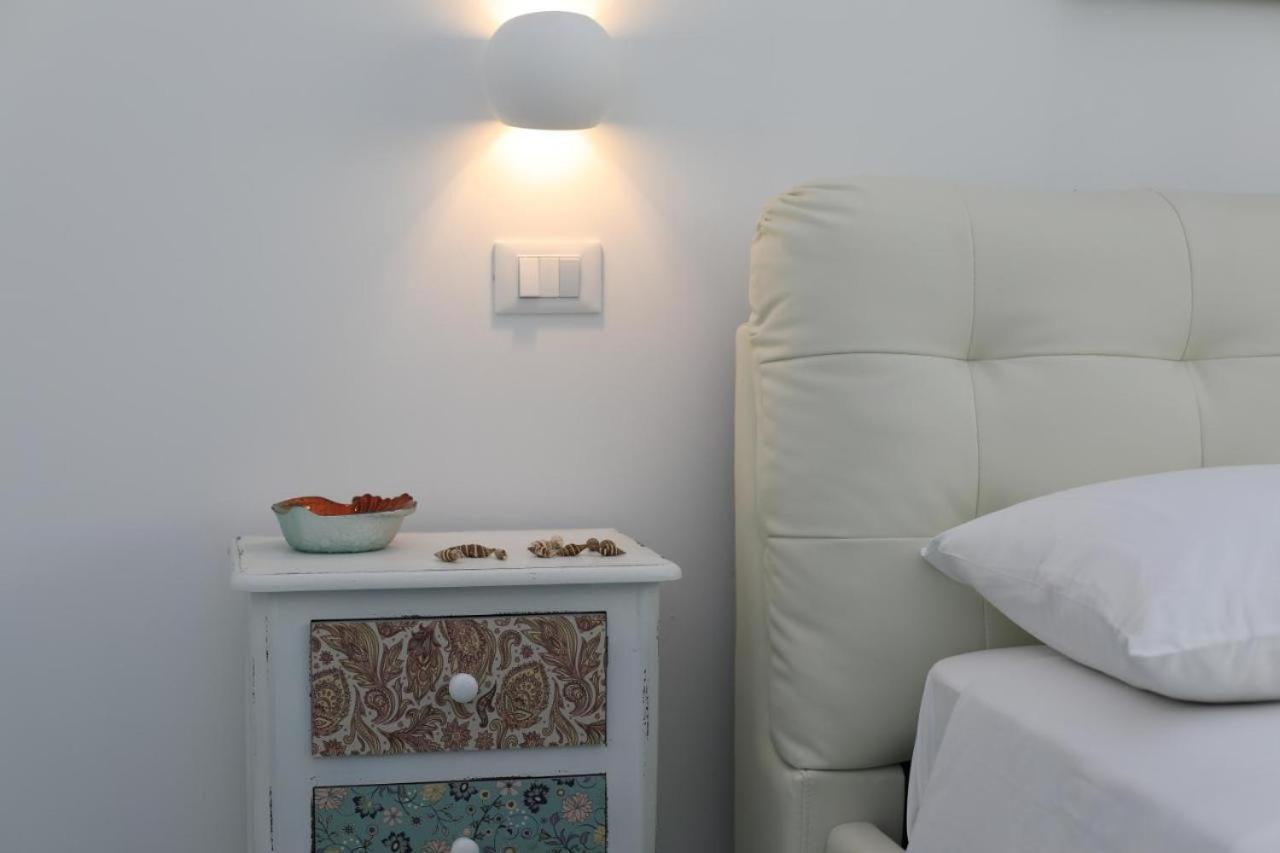 White Aurora Rooms Porto Cesareo Zewnętrze zdjęcie