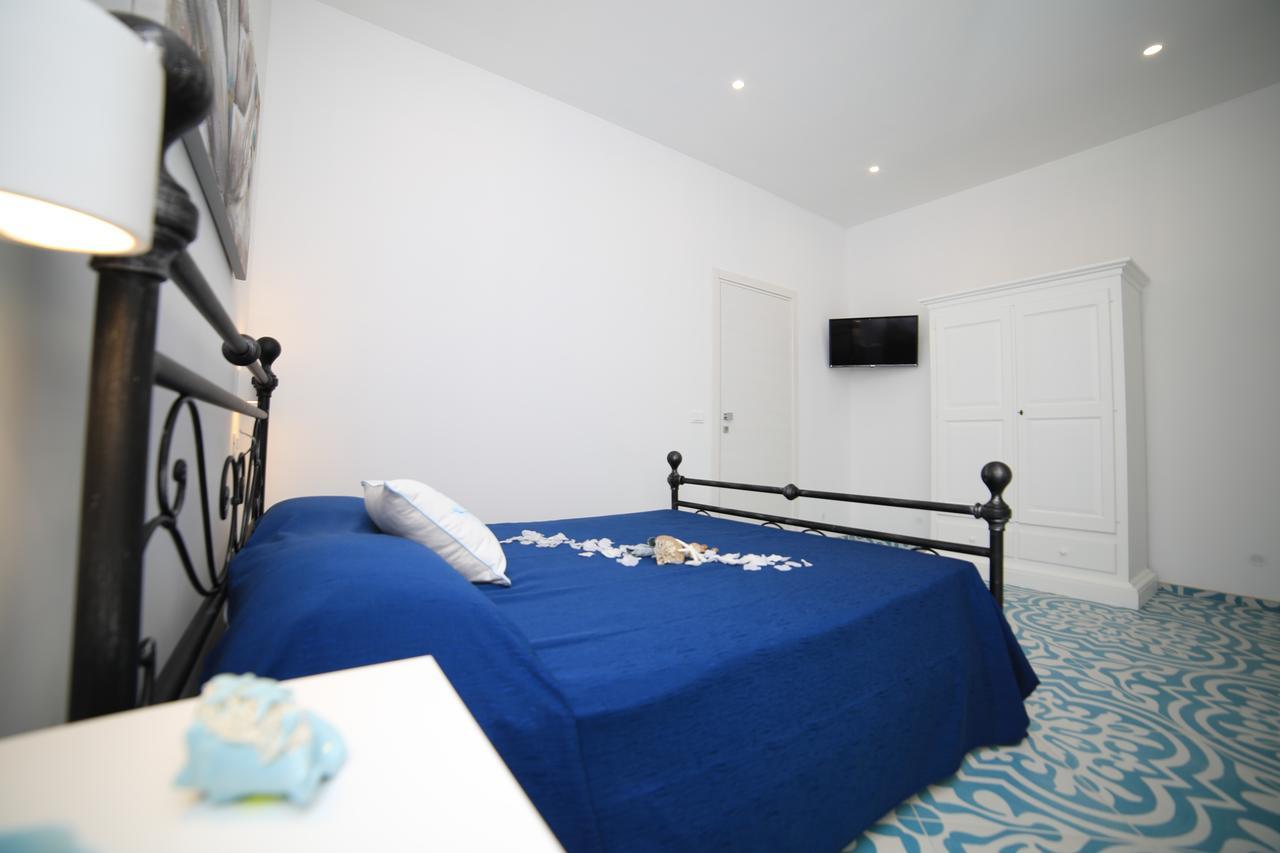 White Aurora Rooms Porto Cesareo Zewnętrze zdjęcie