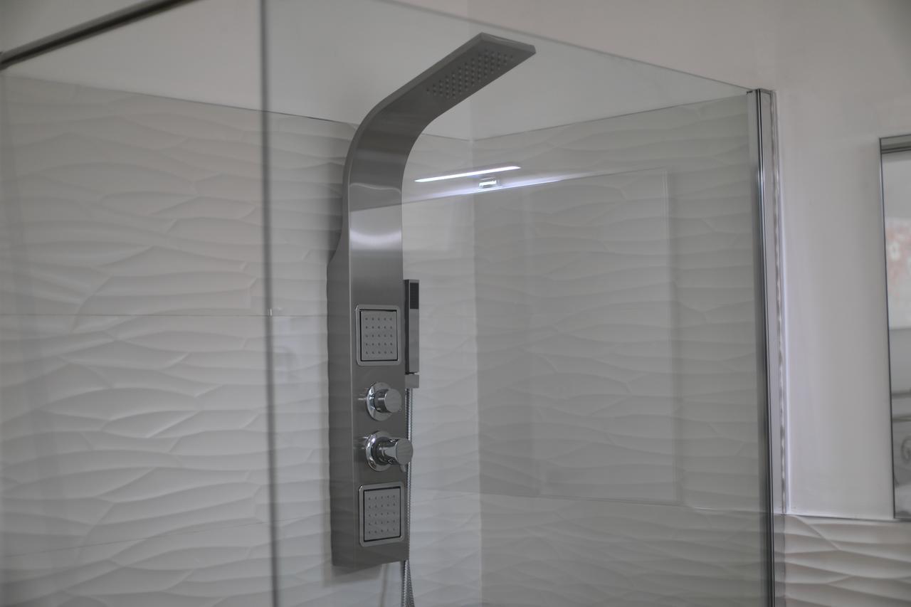 White Aurora Rooms Porto Cesareo Zewnętrze zdjęcie